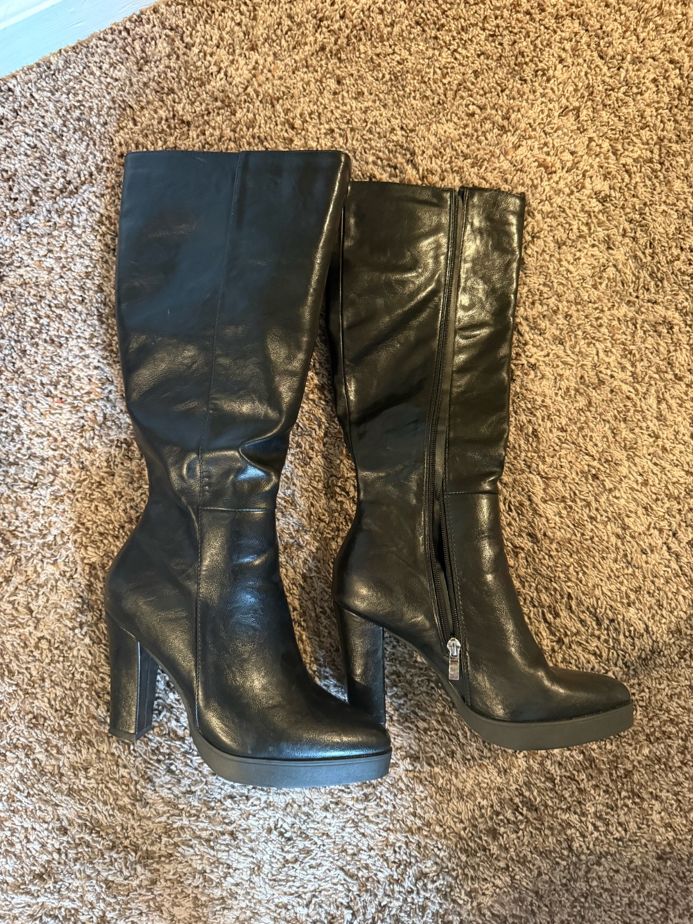 SHEIN Black Knee-High Block Heel Zip Boots